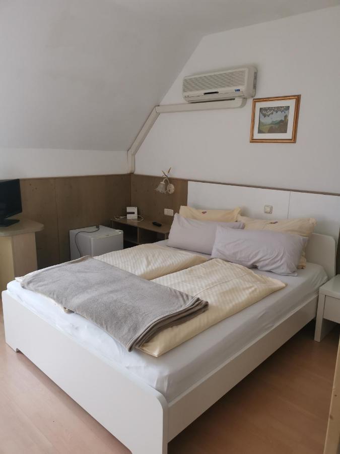 Pension Arkadenhof Loipersdorf bei Fuerstenfeld Ngoại thất bức ảnh
