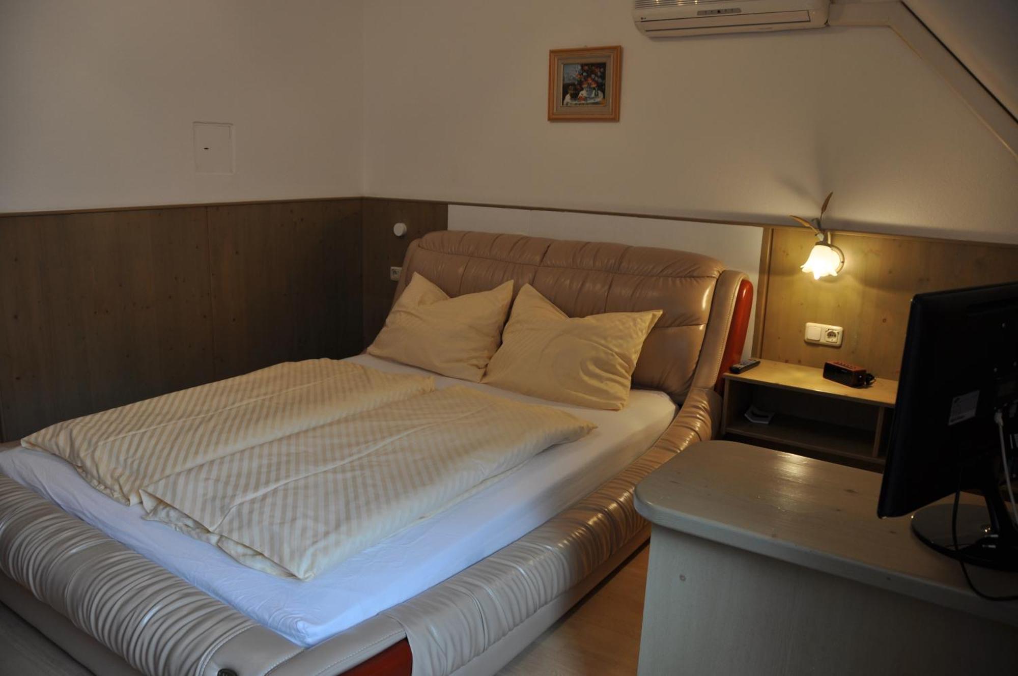Pension Arkadenhof Loipersdorf bei Fuerstenfeld Ngoại thất bức ảnh